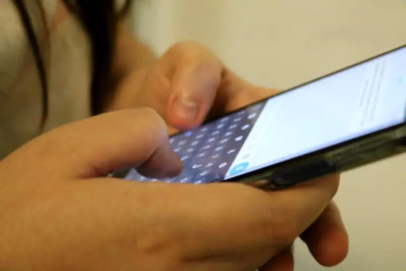 Justiça condena fabricante de smartphone a restituir valor e indenizar por danos morais