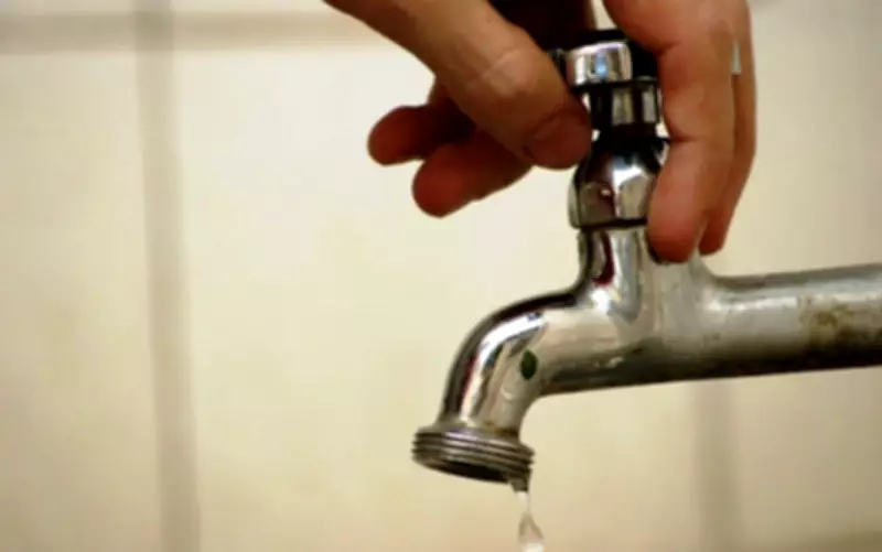 Justiça do Maranhão aplica multa diária de R$ 5 mil a Prefeitura e Caema por falta de água há 14 anos