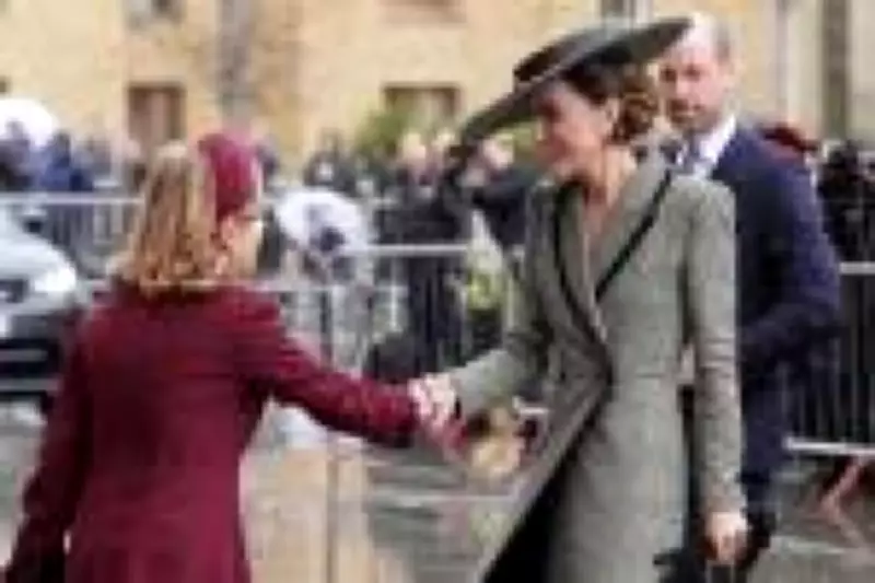 Kate Middleton revoluciona a moda com gesto sutil: bolsa Chanel amassada vira tendência