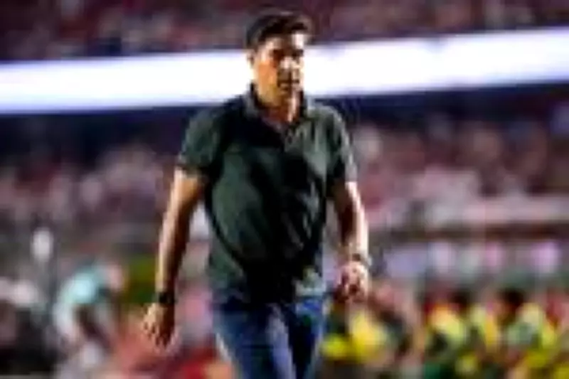 Leitura labial revela xingamentos de Abel Ferreira a árbitro Daronco em vitória do Palmeiras