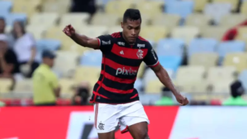 Lesão de Alex Sandro abre chance para Ayrton Lucas se redimir no Flamengo