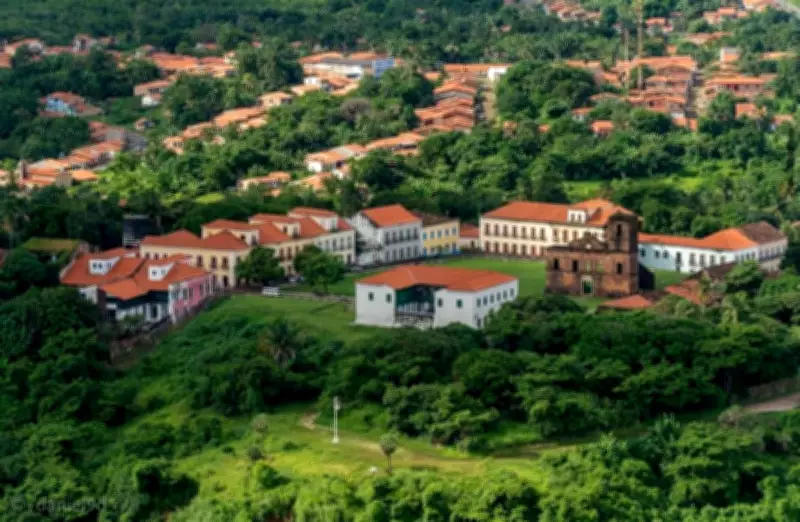 Lula entrega título de domínio a Território Quilombola de Alcântara e assina decretos para agricultura familiar