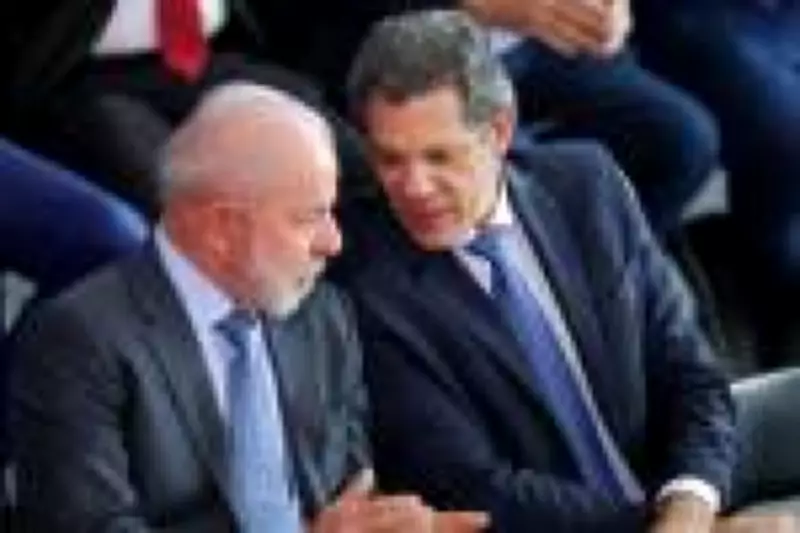 Lula usa pesquisas presidenciais para convencer Haddad a concorrer ao governo de São Paulo