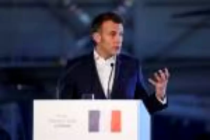 Macron anuncia missão francesa com aliados para reabrir Estreito de Ormuz
