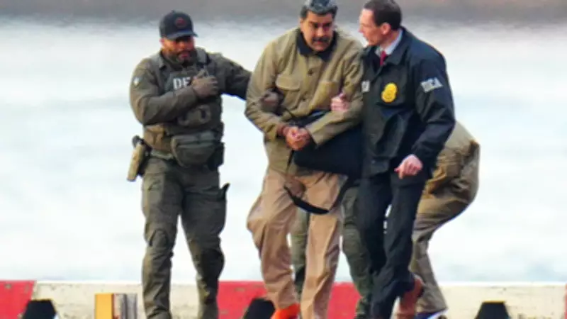 Maduro grita em cela de prisão de Nova York: 'Sou presidente da Venezuela'