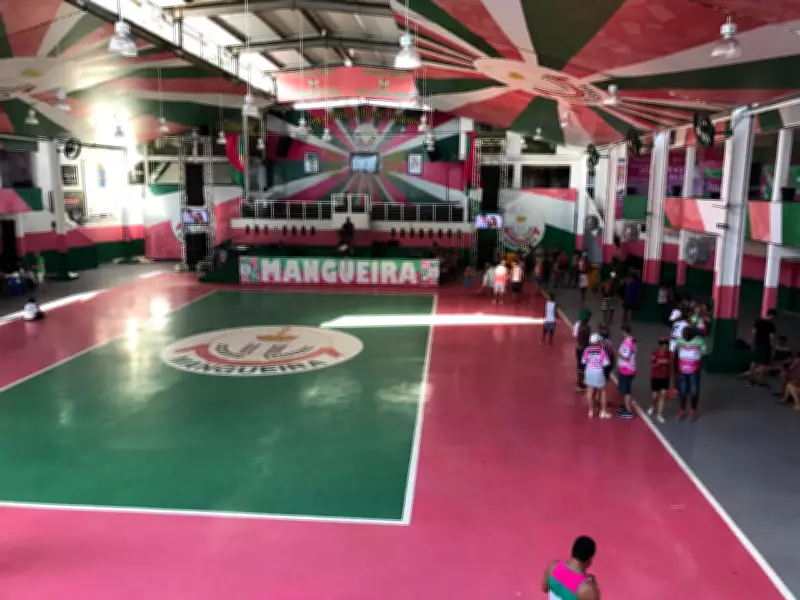 Mangueira anuncia enredo sobre a orixá Oyá para o carnaval de 2027 com homenagem à força feminina