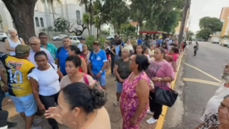 Manifestação em Presidente Prudente protesta contra mudanças no transporte coletivo