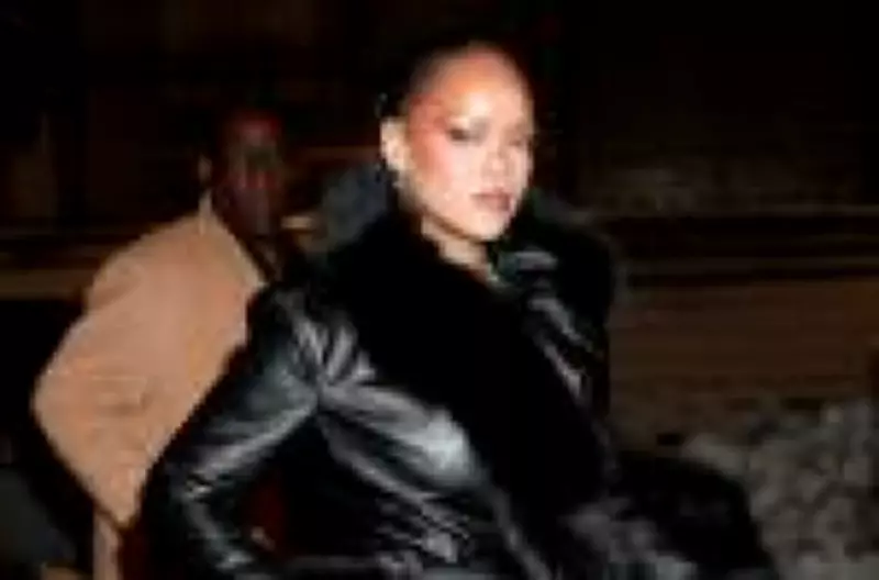 Mansão de Rihanna em Beverly Hills é alvejada por mulher armada com fuzil