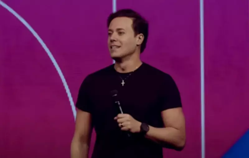 Ministro Dino dá prazo de 5 dias para senador explicar repasse de R$ 3,6 milhões à Lagoinha