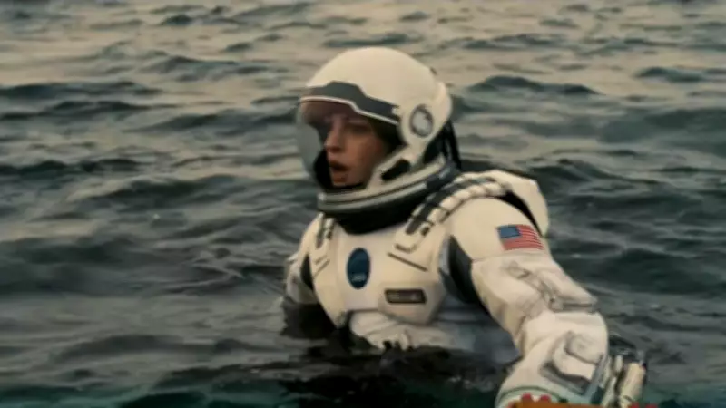 Mitos de Sobrevivência: As Mentiras Perigosas que os Filmes de Hollywood nos Ensinam