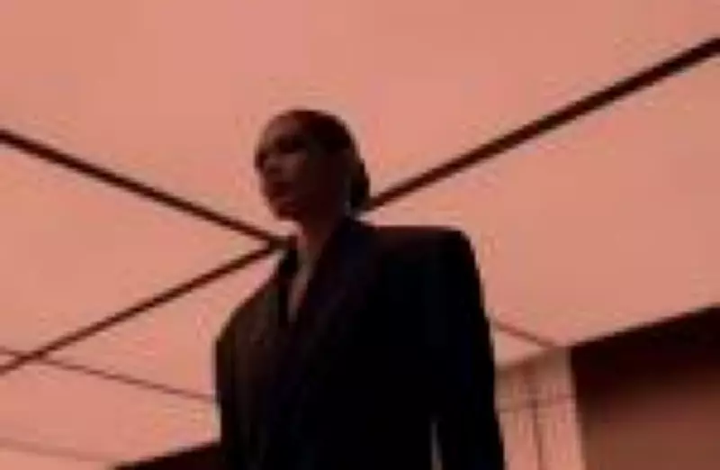 Modelos brasileiras brilham nas semanas de moda internacionais de 2026