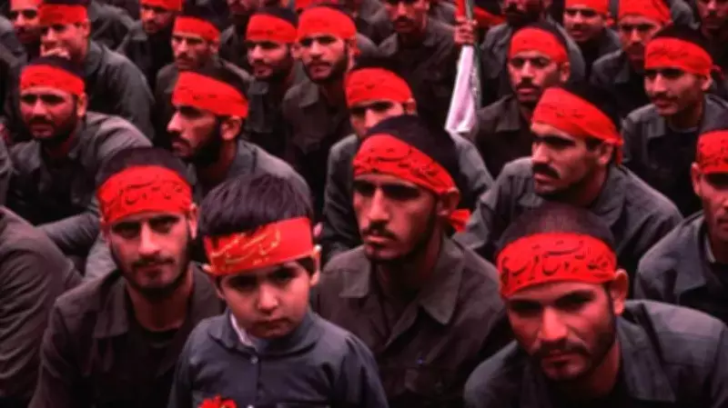 Mojtaba Khamenei assume como novo líder supremo do Irã após morte do pai em ataques