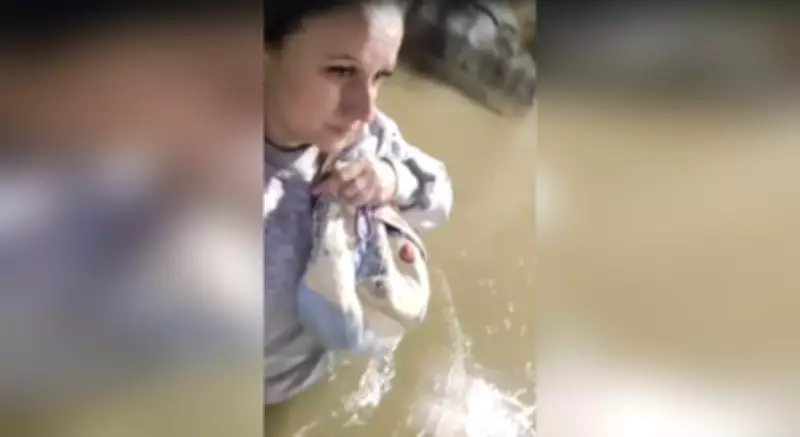 Moradora enfrenta enchente em Sorocaba após temporal histórico que causa morte e destruição