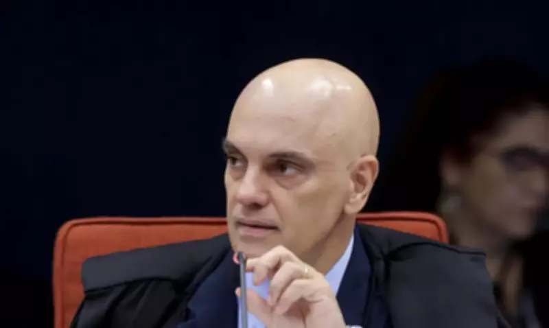 Moraes nega conversas com Vorcaro no dia da prisão do banqueiro