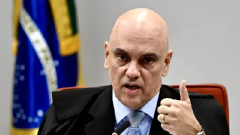 Moraes ordena transferência de condenados do caso Marielle para presídio no Rio