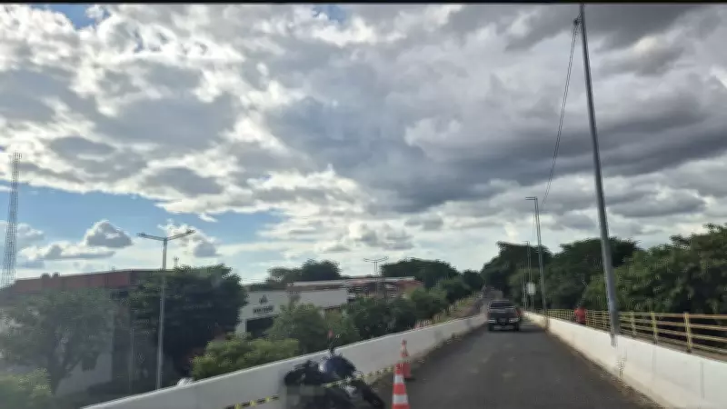 Motociclista de aplicativo morre após cair de ponte entre Teresina e Timon; mulher fica ferida