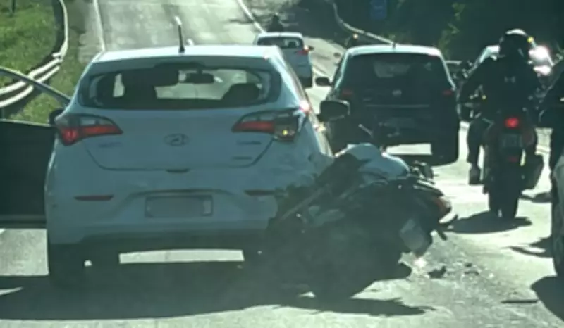 Motociclista sofre atropelamento após colisão na Rodovia Luiz de Queiroz em Americana