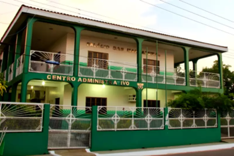 MP do Amazonas pede suspensão de lei que dobra salários de prefeito e secretários em Humaitá