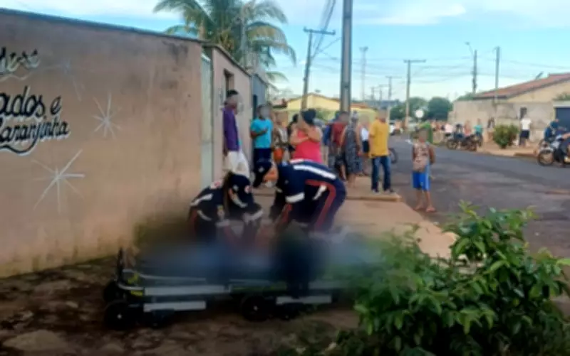 Mulher é assassinada a facadas pelo namorado em Itumbiara, que comete suicídio após crime