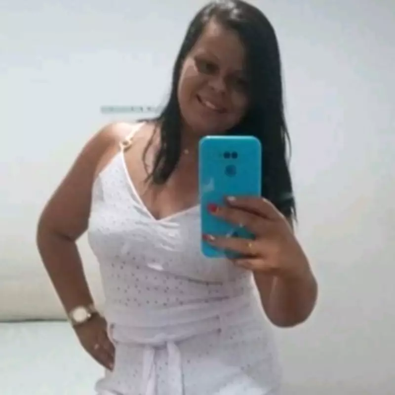 Mulher é assassinada a facadas por ex-namorado no Dia Internacional da Mulher em São Gonçalo