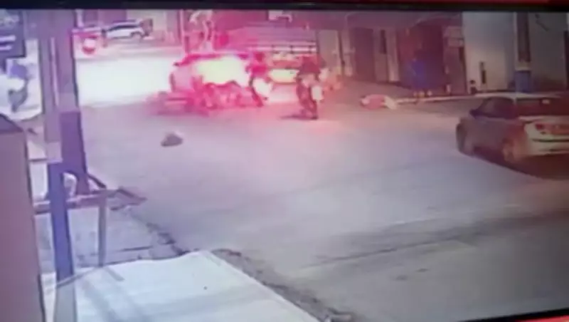 Mulher fica gravemente ferida em grave acidente entre motos em Umbaúba