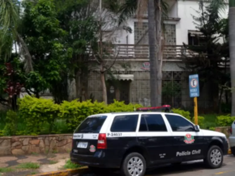 Mulher é presa após confessar assassinato do companheiro por asfixia em Rio das Pedras