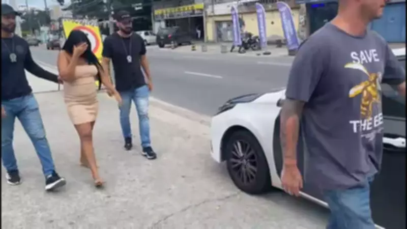 Mulher é presa por se passar por fiscal da Receita para aplicar golpes em idosos no Rio