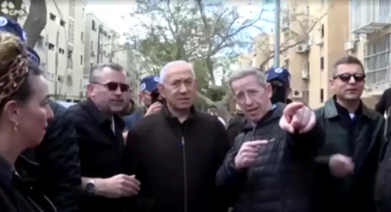 Netanyahu visita Arad após bombardeio iraniano e pede união global contra Teerã