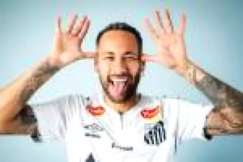 Neymar se defende de críticas e reivindica direito a momentos de folga como qualquer pessoa