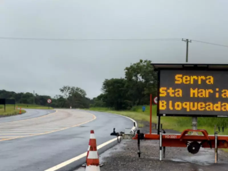 Nova erosão na SP-304 adia reabertura entre Torrinha e Santa Maria da Serra