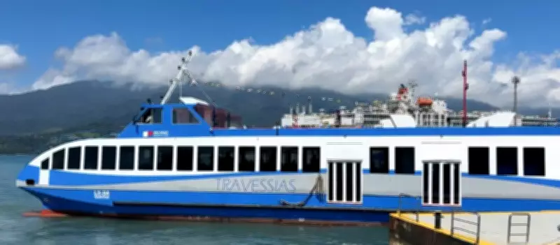 Nova lancha de 30 metros inicia operação na travessia entre São Sebastião e Ilhabela