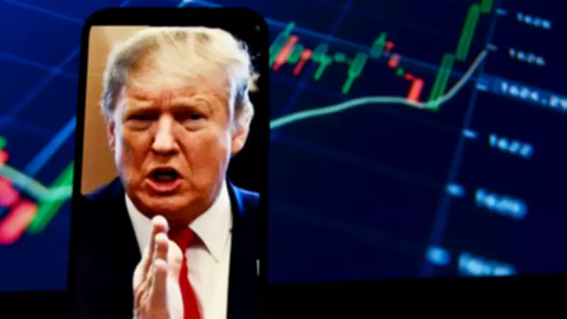 Operações suspeitas antecedem anúncio de Trump e causam queda no petróleo