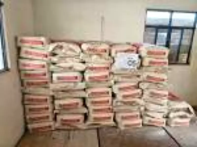 Operação da Polícia Civil apreende tonelada de farinha de trigo controlada por tráfico em Duque de Caxias