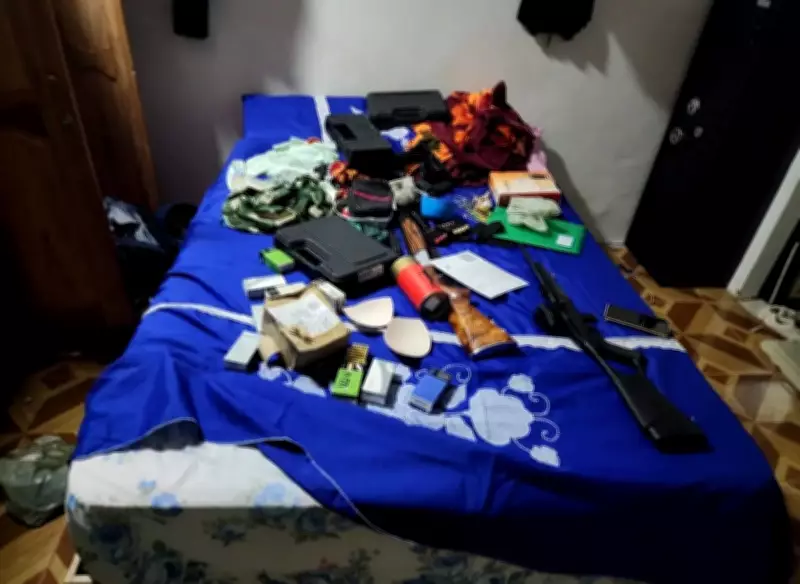 Operação policial prende dois e apreende arsenal em Igarapé-Miri, no Pará