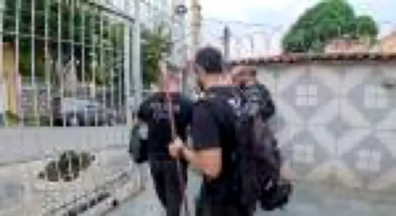 Operação Rastreio desmantela esquema de fraudes bancárias com celulares roubados no Rio