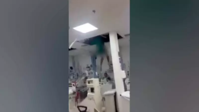 Paciente em surto cai do teto após forro ceder em hospital do Rio de Janeiro