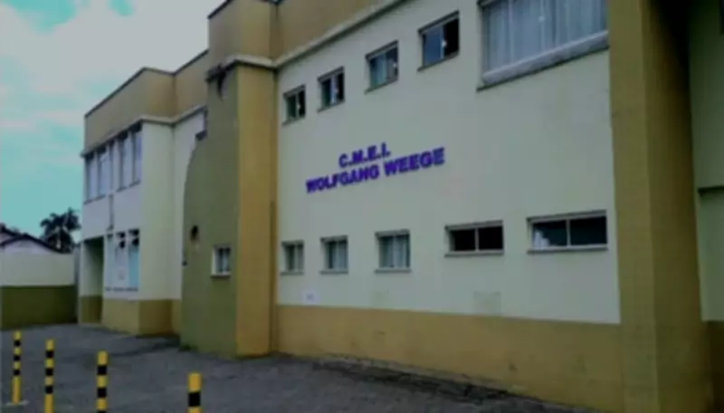 Pai leva bebê errada no primeiro dia de creche em Jaraguá do Sul; prefeitura investiga