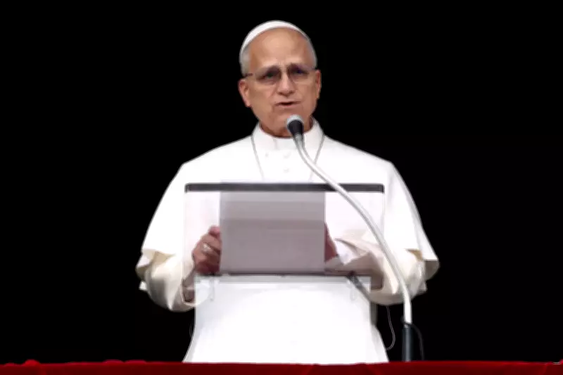 Papa Leão XIV pede fim da violência no Oriente Médio durante oração do Angelus