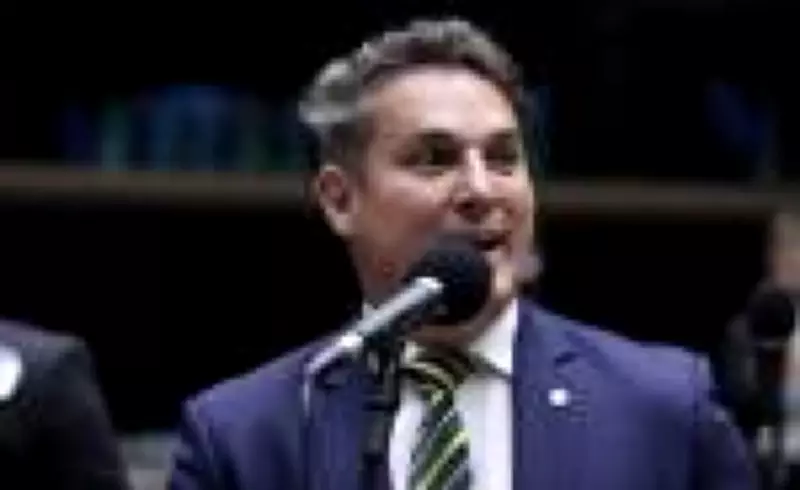 Pesquisa eleitoral no RS: Luciano Zucco lidera cenários para governador em 2026