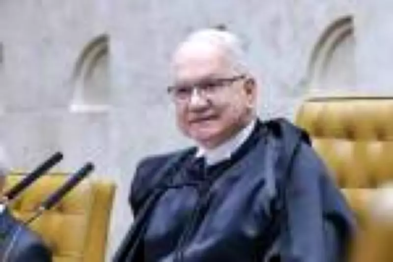 Pesquisa revela impacto do caso Master e aumenta pressão sobre Fachin no STF