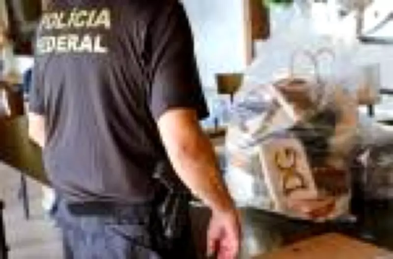 PF apreende R$ 237 mil, veículos de luxo e itens de grife em operação contra fraudes no INSS