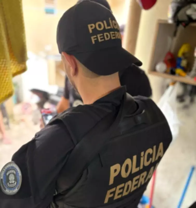PF desarticula laboratório boliviano e apreende armas em operação contra tráfico internacional