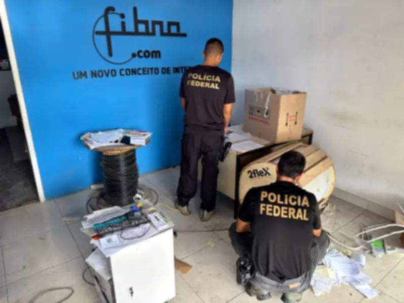 PF desarticula monopólio ilegal de internet em Cabo Frio com prisões e apreensão de armas