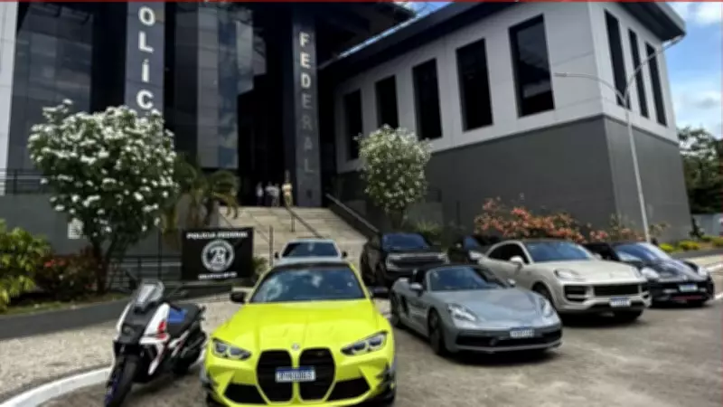 PF desmantela rede de TV pirata com apreensão de R$ 1,7 milhão e carros de luxo em operação nacional
