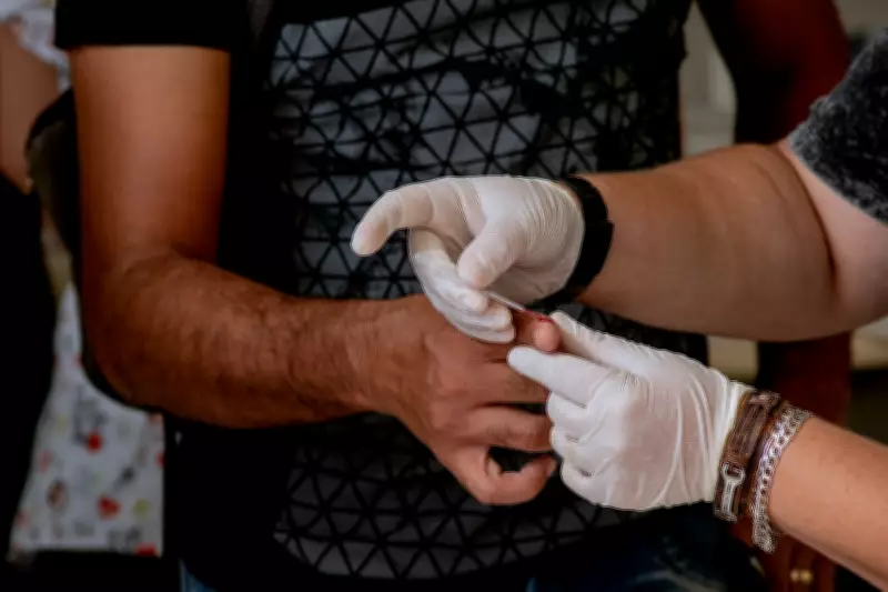 Piracicaba oferece autotestes gratuitos de HIV em farmácias municipais