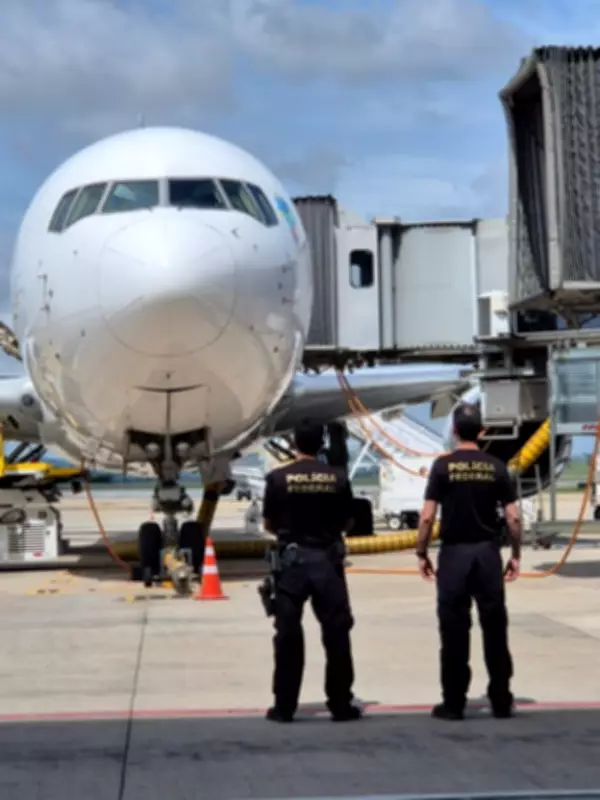 Polícia Federal escolta homicida procurado pela Interpol de Portugal para Belo Horizonte