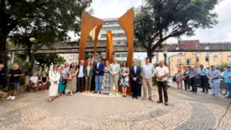 Poços de Caldas inaugura monumento “Lanterna – Luz Lígure” em homenagem à imigração italiana