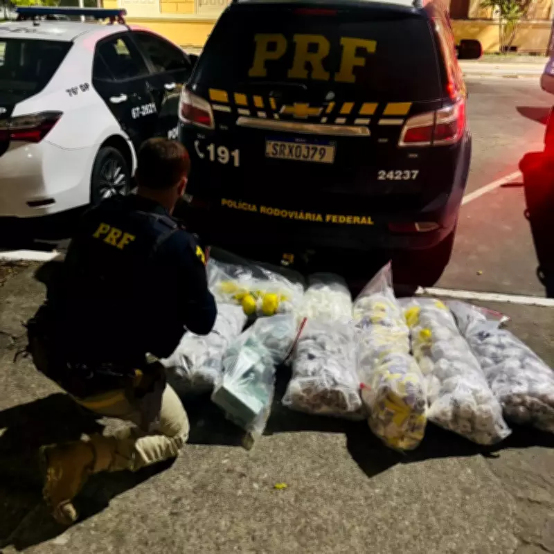 PRF apreende quase 50 kg de drogas em Niterói e desarticula esquema com taxista batedor