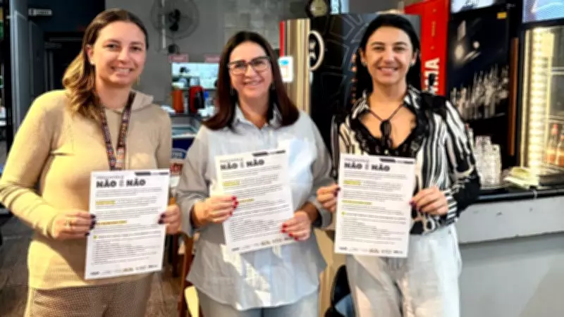 Procon e Assistência Social orientam comércio de Poços de Caldas contra violência às mulheres