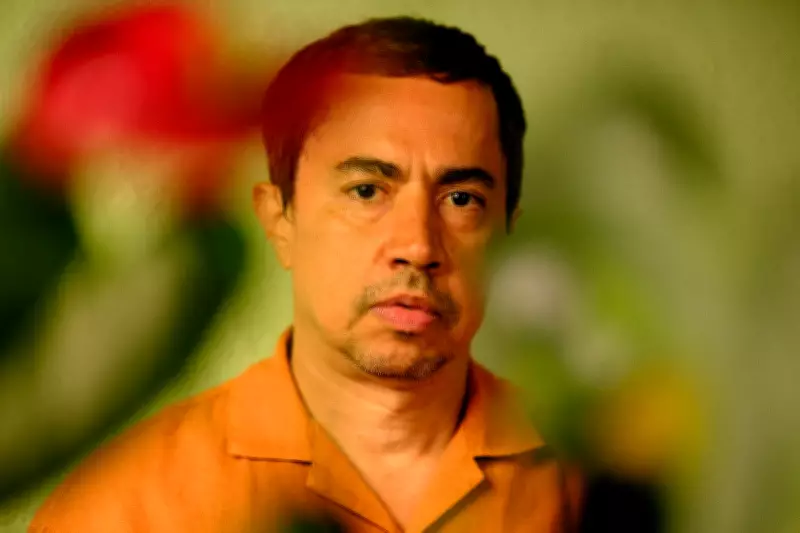 Pupillo lança primeiro álbum solo com 12 músicas autorais e vocais de convidados